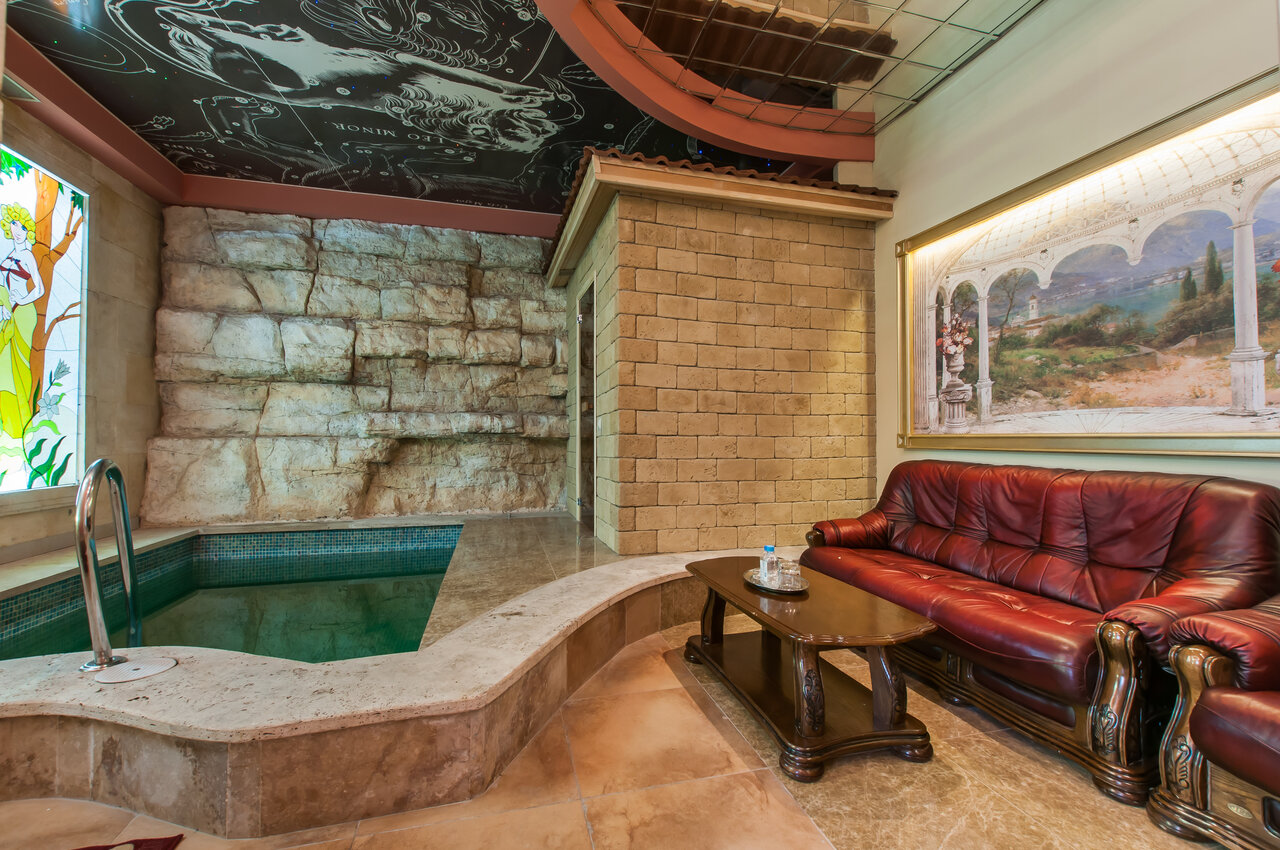 Гостиница Крон Отель Москва-93