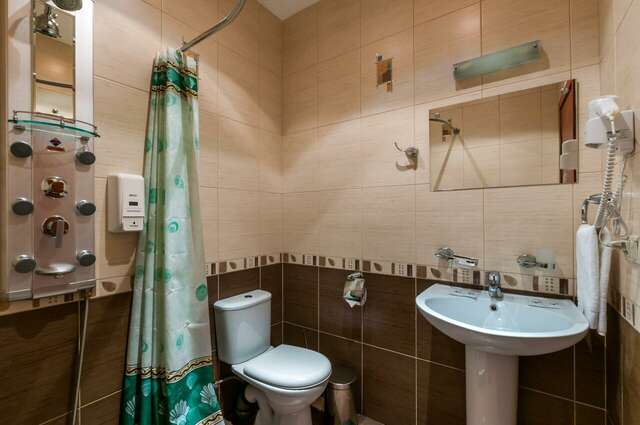 Гостиница Крон Отель Москва-185